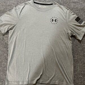 Under Armour Light Gray Short Sleeve Performance Tee with Flag Sleeve